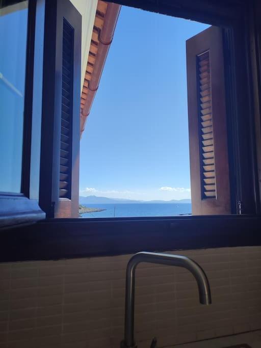 La Mer Gythio Buitenkant foto